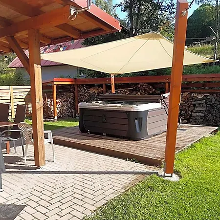 Brloh V Orlických Horách Alojamento de Turismo Selvagem